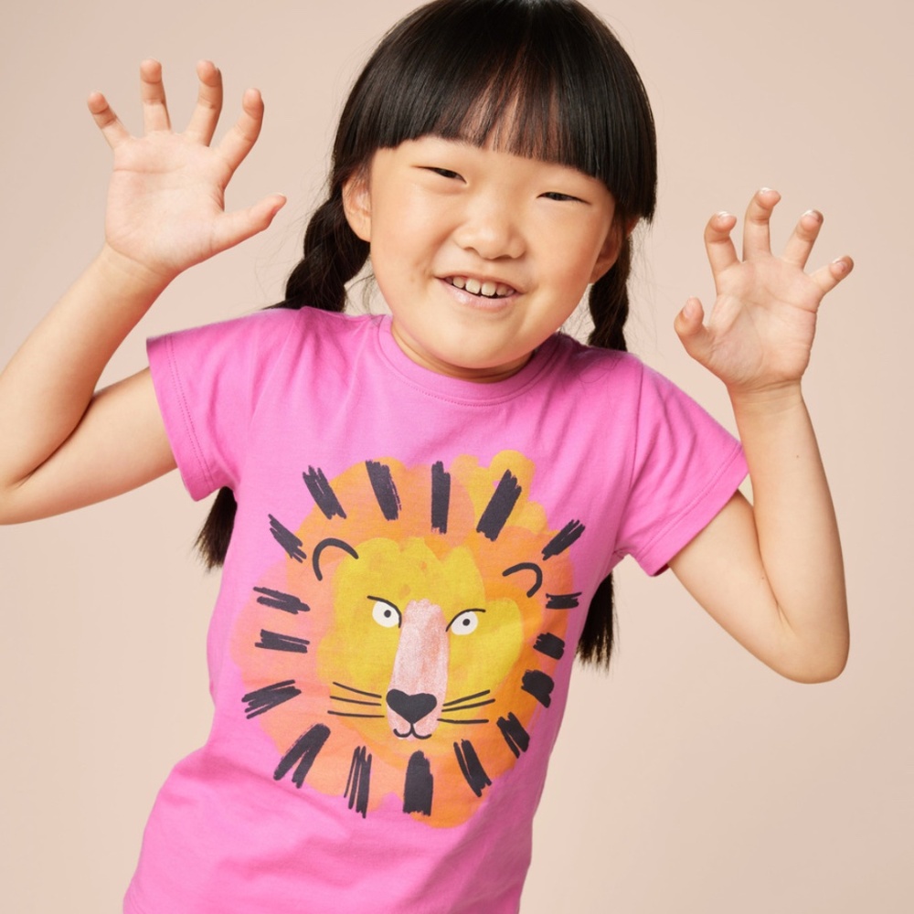 Tea Collection Girls Lion Double-Sided Graphic Tee